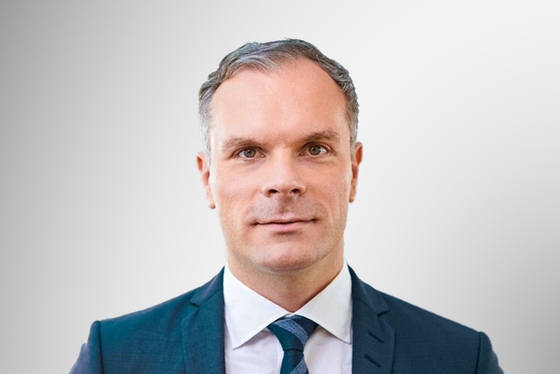 Markus Talanow, Leiter der Konzernkommunikation der Dussmann Group (Porträt)
